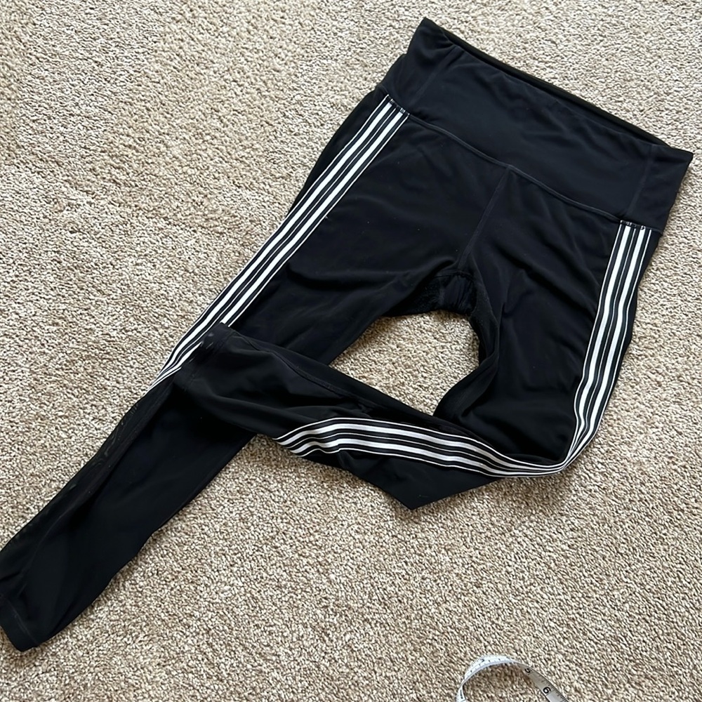 Athleta Medium Reflective Stripe Black High Rise Pull On Leggings